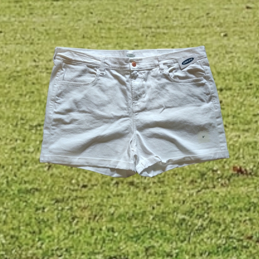 Old Navy Shorts - Plus Size